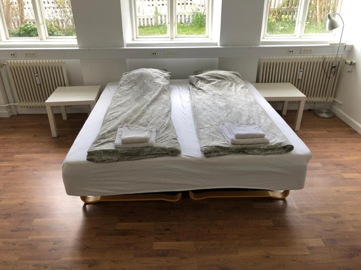 In Quiet White Hortensiavej 8 On Frederiksberg C Hostel Copenhagen