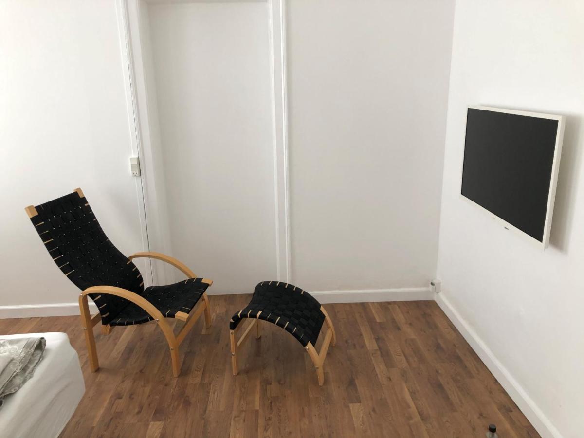 Hostel In Quiet White Hortensiavej 8 On Frederiksberg C Copenhagen