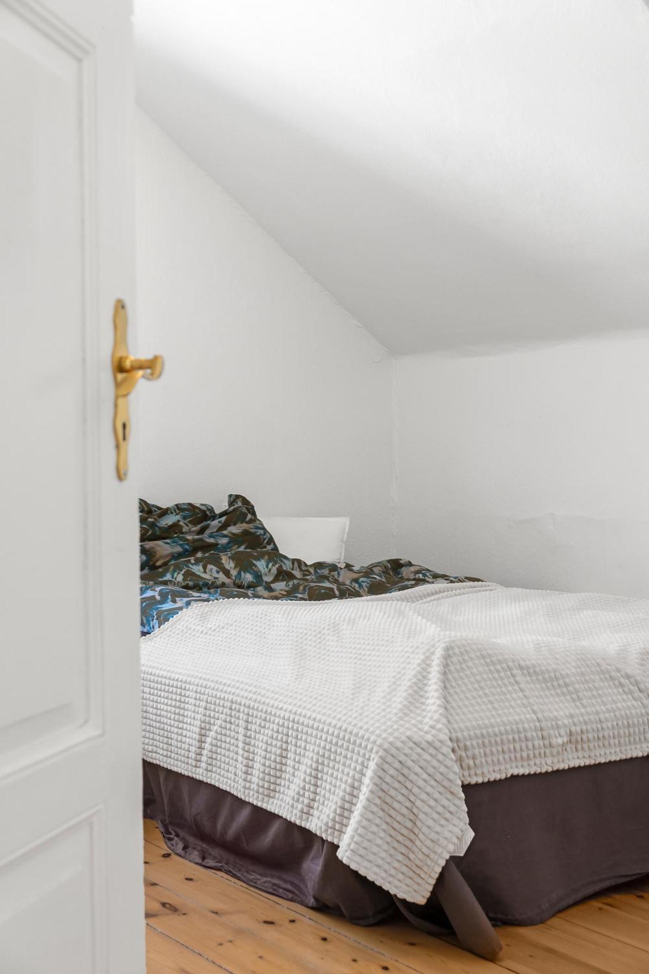 Hostel In Quiet White Hortensiavej 8 On Frederiksberg C *
